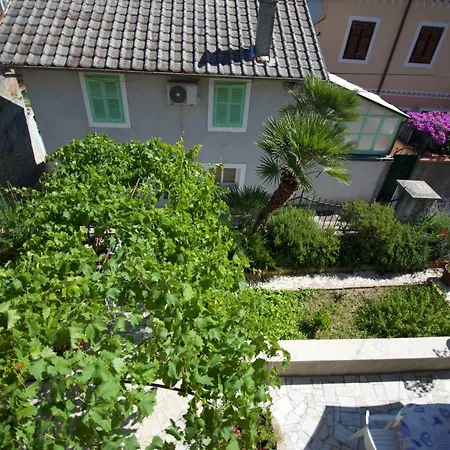 Loreta Apartament Mali Lošinj